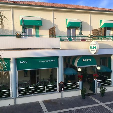 Lungomare Hotel Marina di Cecina Exteriör bild
