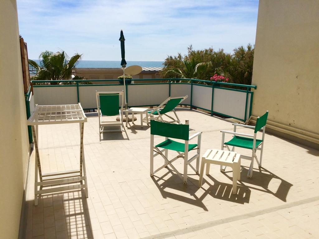 Lungomare Hotel Marina di Cecina Rum bild