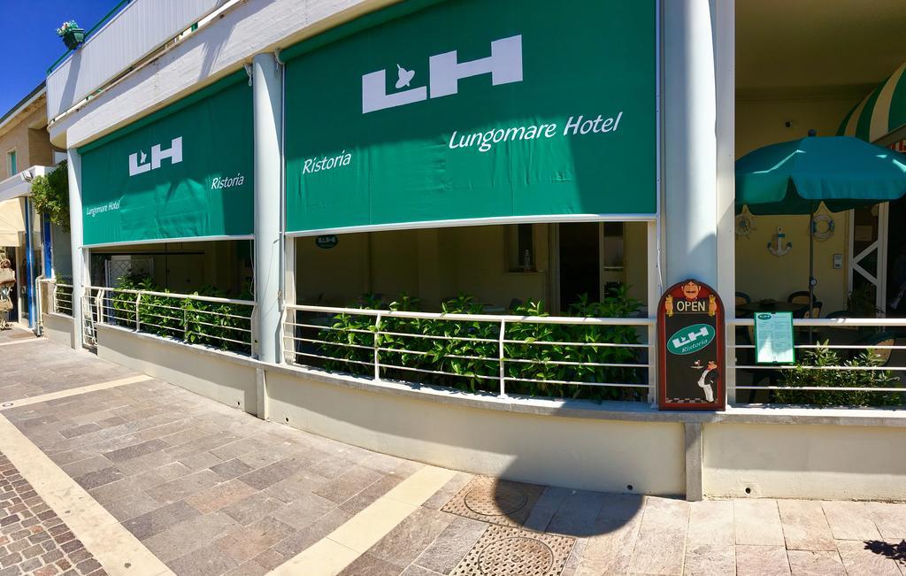 Lungomare Hotel Marina di Cecina Exteriör bild